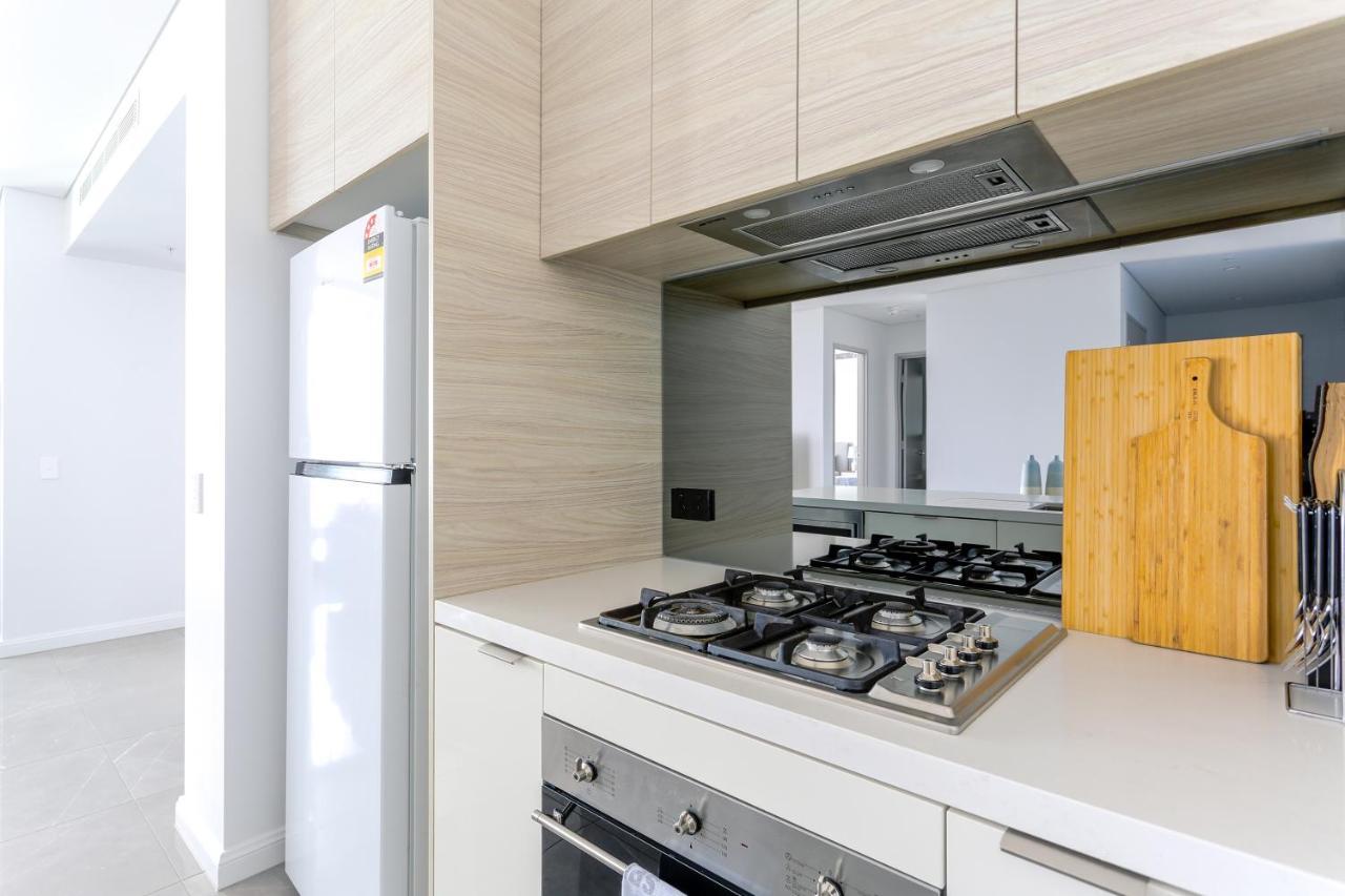 Sea View Beachfront Apartment In Surfers Gold Coast Exterior foto