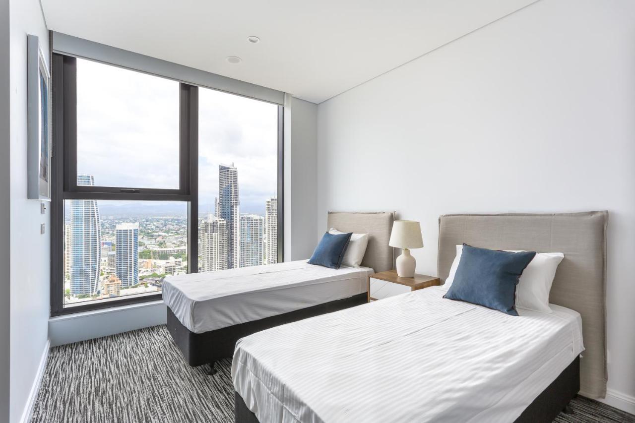 Sea View Beachfront Apartment In Surfers Gold Coast Exterior foto